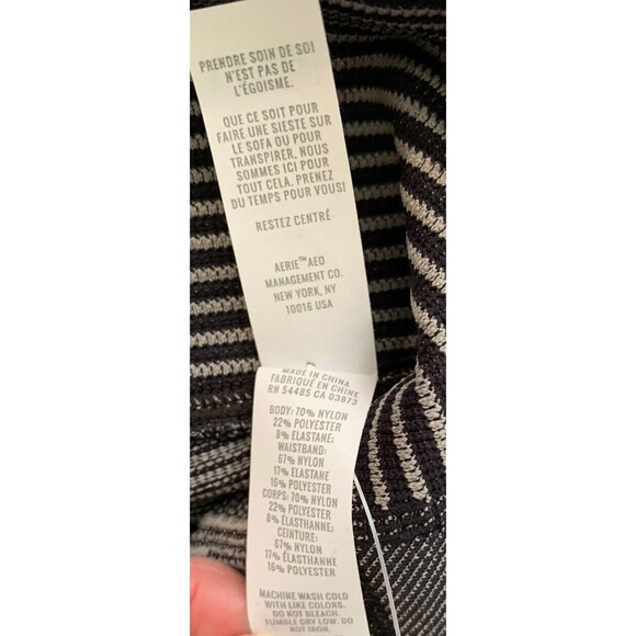 Offline By Aerie Seamless High Rise Black Gray Ribbed Leggings 7/8 Length Sz Sm - Picture 8 of 13